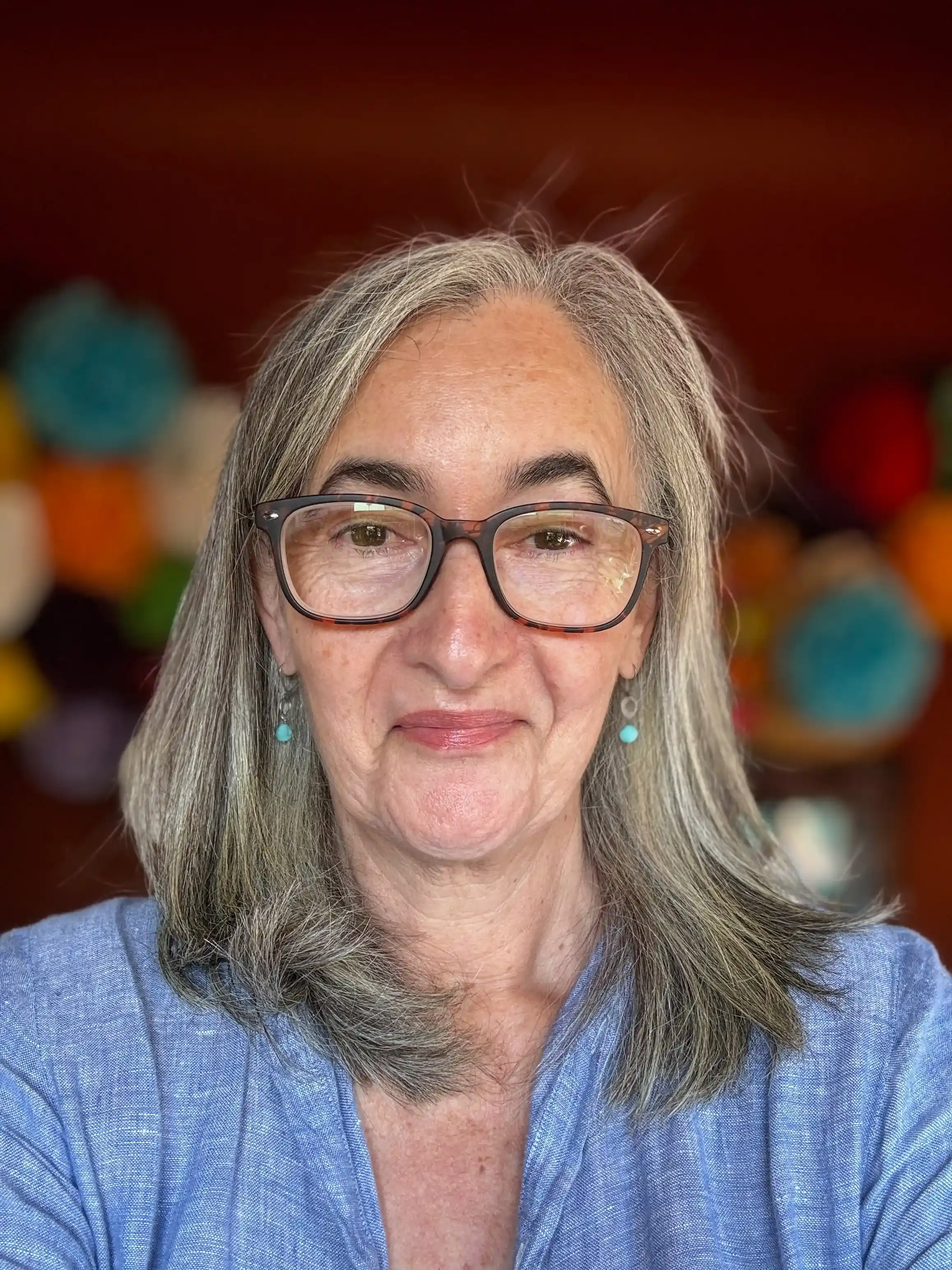 Sarah Auerswald the mom behind MomsLA